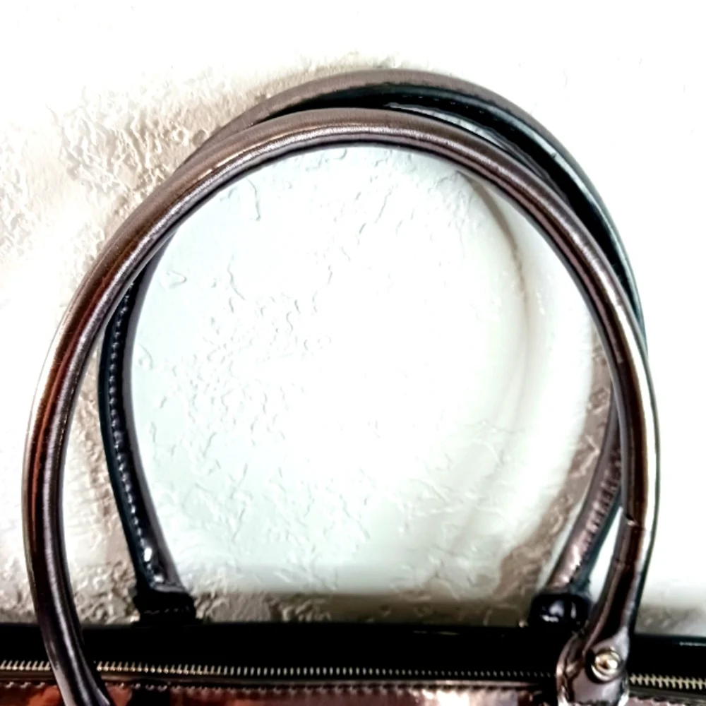 Guess Black and Silver Tote with Structured Design - Picture 9 of 13